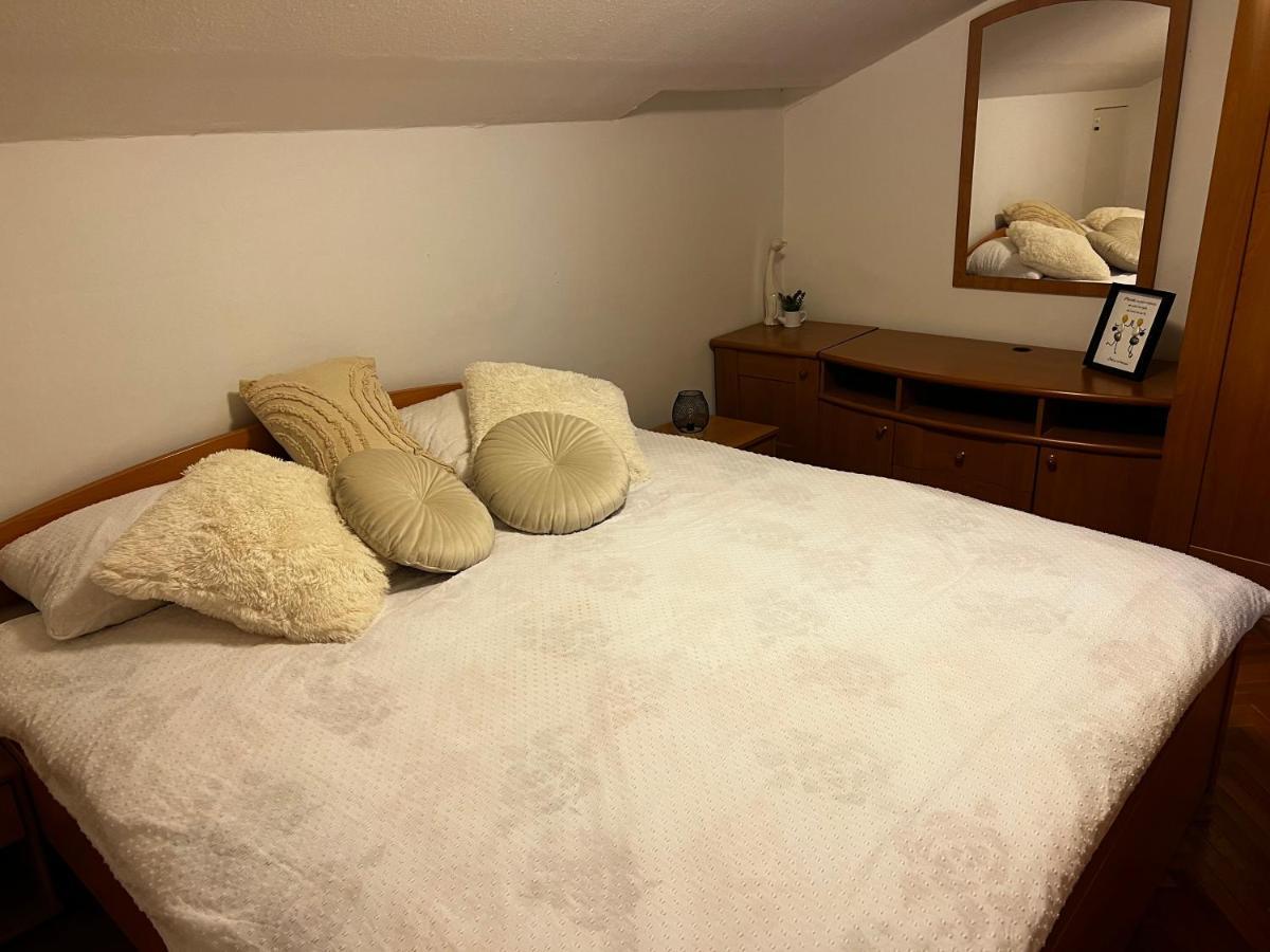 Euphoria Apartment Obuljeno Buitenkant foto